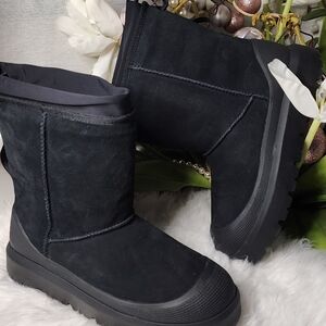 UGG Men's Classic Short Weather Hybrid Boot New